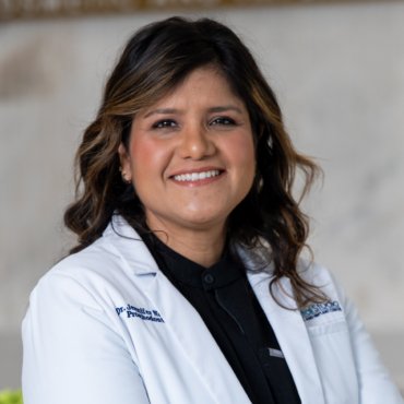 Dr. Jennifer Naranjo